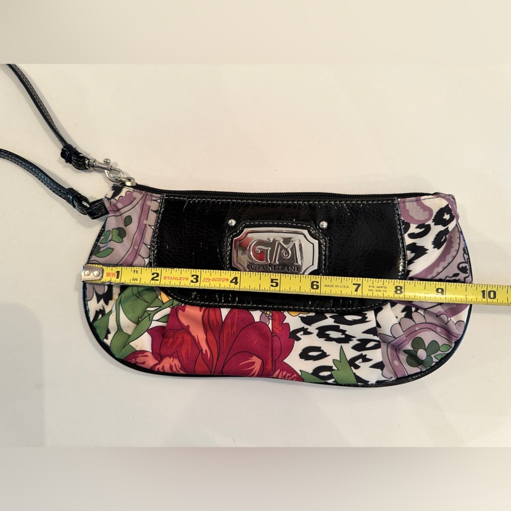 Wristlet - Picture 7 of 8
